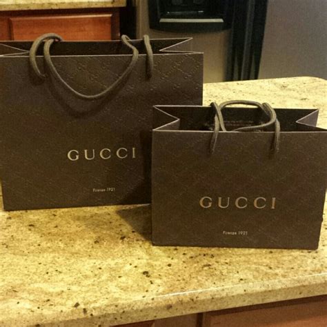 gg1152 gucci|gucci shopping bags.